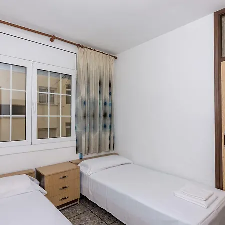 Daire Homeholidaysrentals Jade Costa Barcelona *